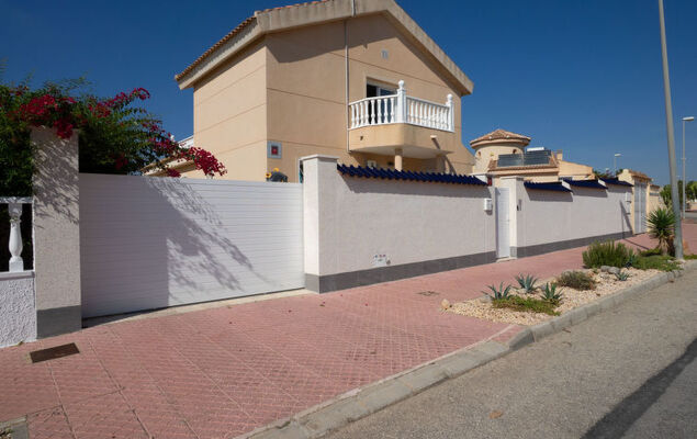 Villa Recorral - Photo 40