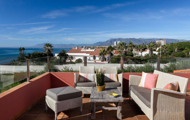 First Line Marbella Beach - Photo 34