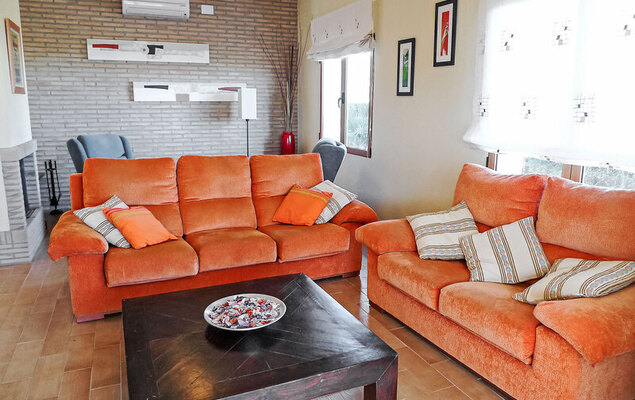 Villa Corona - Photo 2