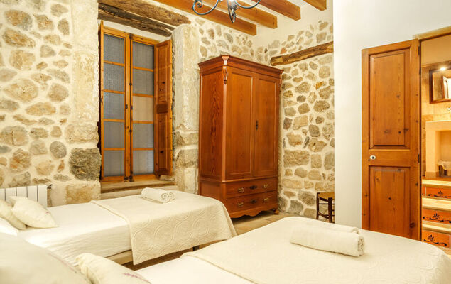 Sa Bisbal - Photo 20